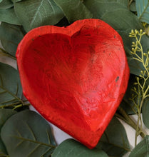Load image into Gallery viewer, Wooden Heart Candle

